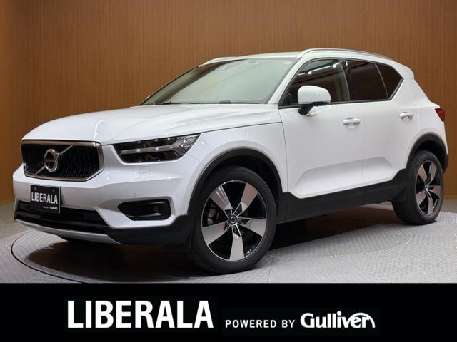 XC40T4 モメンタム4WD 修復歴無し