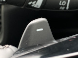 ■パドルシフト■ステアリングから手を離さずに、簡単にシフトチェンジ。マニュアル車感覚のシフトチェンジが愉しめます。