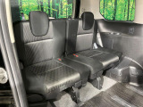 3列目シートはもちろん状態良好☆大人でもゆったりと座って頂けますので、大人数でのお出かけもラクラクです♪ご家族で、気の知れた仲間で、ドライブに行くのが楽しみですね♪