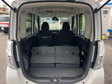 後席を格納すると、これだけの広さが!シーンに合わせたシートアレンジで、大きな荷物も積むことが出来ます♪