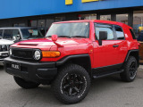 低走行のFJクルーザー「レッドカラーPKG」が入庫しました!