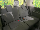 3列目シートはもちろん状態良好☆大人でもゆったりと座って頂けますので、大人数でのお出かけもラクラクです♪ご家族で、気の知れた仲間で、ドライブに行くのが楽しみですね♪