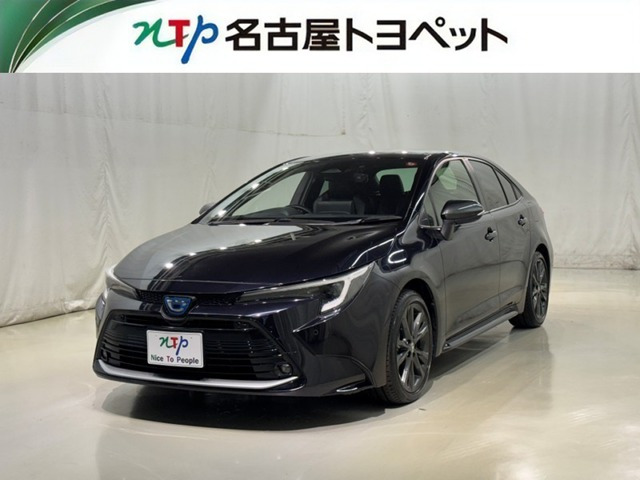 カローラ1.8 ハイブリッド W×B