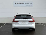 ◆バック/万が一を考え、安全性を重視する方に選ばれているVOLVO車。ドアを開閉するとその重み・厚みに驚くはず