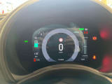 7インチフルカラー TFTマルチファンクッションディスプレイ!!速度 安全システム 充電状態 運転モード ドライブに必要な情報や警告メッセージをタイムリーかつスピーディーに表示