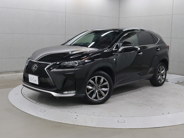 NX200t Fスポーツ 4WD