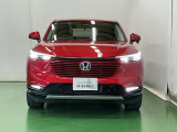 LEDヘッドライトを装備しています。LEDヘッドライトはとても明るく、雨の日や夜間走行も安全・安心です。オートライトコントロール付きで周囲の明るさに応じて自動で点灯・消灯します