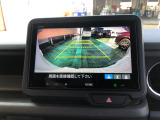 【バックカメラ】駐車時に安心のバックカメラが装備されています!