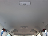 車内の天張りもご覧のコンディション!