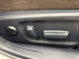 【パワーシート】スイッチ一つで簡単にシートの微調整が可能!電動だから力もいりません!快適なシートポジションにセットして、快適なドライブをお楽しみください。