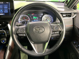 ステアリングも使用感が少なく、きれいな状態となっております♪
