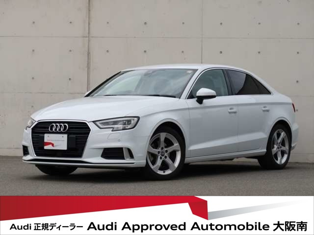 A3セダン30 TFSI スポーツ