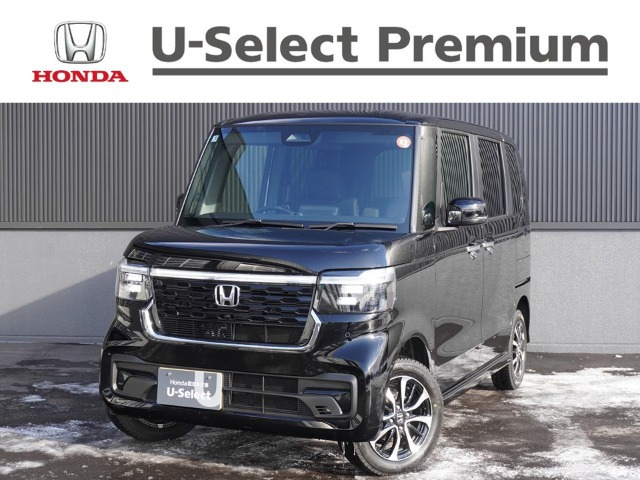 N-BOXカスタム  カスタム 660 4WD