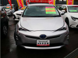 プリウス 1.8 S セーフティ プラス E-Four 4WD 