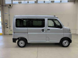 軽自動車、小型車を中心に常時300台展示車を御用意させて頂いております