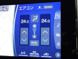 運転席・助手席・独立型オートエアコン。運転手とパートナー別々の温度設定が出来快適なドライブが楽しめます!!