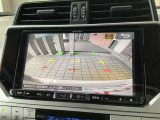 パックモニタ-も装備しております。車庫入れの苦手なお客様、もうご心配いりません。重宝してくれると思います。