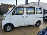 Lpa(エルパ)西側駐車場より直進50m!広い展示場で、ごゆっくりと車両をお選び下さい!お買い物のついでにお気軽にお立ち寄りください♪ドゥーカーズK無料TEL0078-6003-283309 LINE:https://lin.ee/d9KIuRC