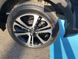 オシャレは足元から。アルミホイールはいてます。