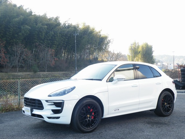 マカンGTS PDK 4WD3.0ターボ スポーツエグゾースト ベージュ