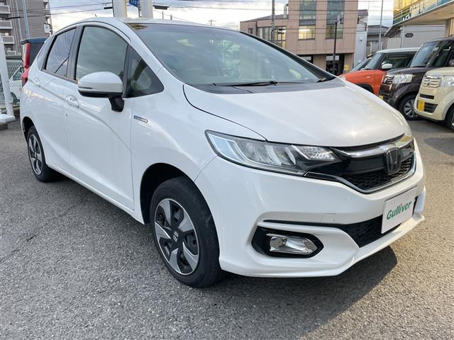 フィット1.5 ハイブリッド F コンフォートエディション 4WD4WD 修復歴無し