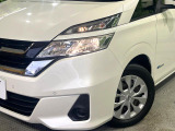 【LEDヘッドライト】悪天候や夜間走行時も良好な視界を確保し安心して運転できる高輝度LEDヘッドライトを装備!点灯速度が早く、消費電力も抑えられています。