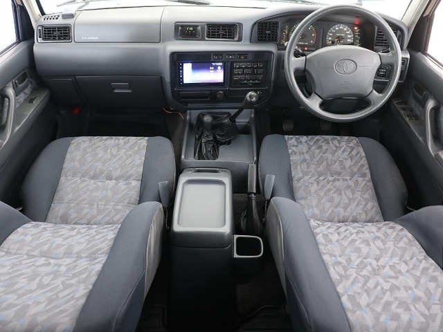 トヨタ ランドクルーザー80 4.2 GX 標準ボデー ディーゼル 4WD の中古