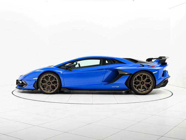 ランボルギーニ アヴェンタドール SVJ 4WD の中古車詳細 (5,000km