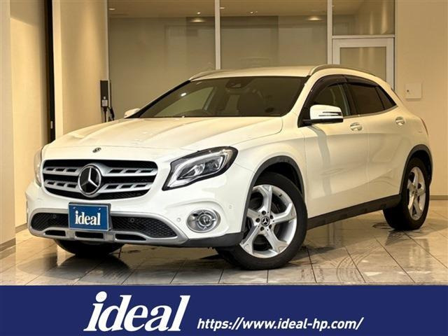 GLAクラス GLA220 4マチック 4WD 
