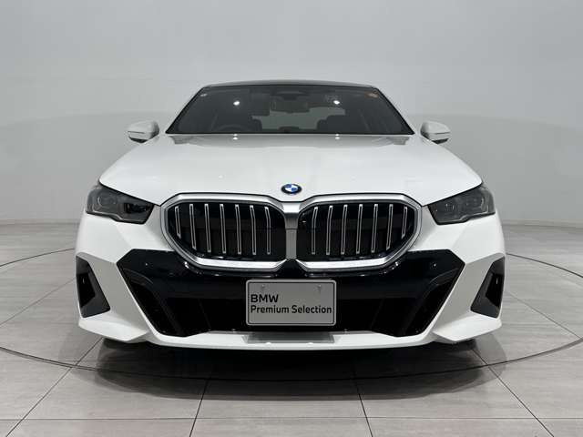 BMW 5シリーズセダン 523d xドライブ Mスポーツ 4WD の中古車詳細