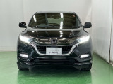 LEDヘッドライトを装備しています。LEDヘッドライトはとても明るく、雨の日や夜間走行も安全・安心です。オートライトコントロール付きで周囲の明るさに応じて自動で点灯・消灯します