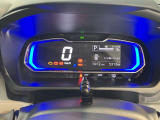 ダイハツディーラーでは「ダイハツ認定U-CAR」という基準を設け、車選びに詳しくないお客様でも「安心して選べる」をご提供しています。