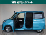 両側パワースライドドア付きだから、狭い駐車スペースなどでの 乗り降りラクラク!小さなお子さまのいるご家庭には嬉しい装備。