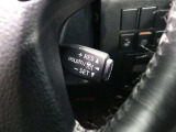 【便利装備】クルーズコントロールスイッチ☆希望の車速で定速走行する事ができます。高速道路を走る時に便利な機能です※設定速度には制限があります。