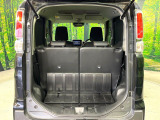 普段のお買い物や通勤、送迎等に十分な荷室スペースを確保しております。セカンドシートを倒すと、大きな荷物の積載も可能です♪