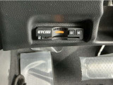 ETC2.0装備車です。高速道路の渋滞情報や静止画像提供などをナビとリンクして画面でお知らせします。また、高速道路の一時退出対象インターでは料金据え置きで一時退出もできます