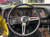 パワステやフロントパワーディスクブレーキ装備で運転も快適です。