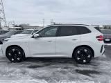 BMWでは人間工学に基づき、長時間運転しても疲れにくいシートに設計しております。