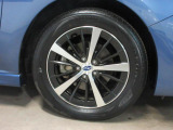 右前 16インチアルミホイール タイヤサイズは、205/55R16