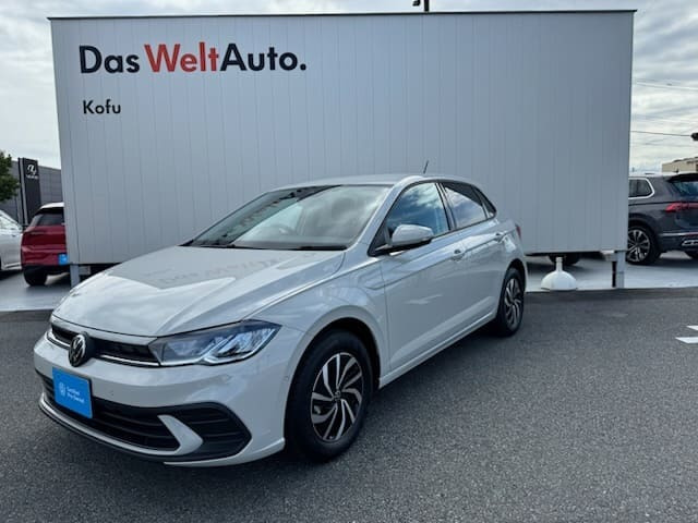 ポロ  TSI アクティブ