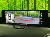 【360&deg;ビューモニター】専用のカメラにより、上から見下ろしたような視点で360度クルマの周囲を確認することができます☆死角部分も確認しやすく、狭い場所での切り返しや駐車もスムーズに行えます。