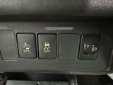 【横滑り防止機能】 車両走行安定補助システム搭載  車が横滑りしそうになった際に、横滑りを防ぐ安全装備が付いています。