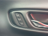 シートの位置を記憶するドライビングポジションシステム搭載車です