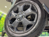 【純正15インチアルミホイール】外観にマッチした純正アルミホイールを装着しております。各種社外アルミホイールや、スタッドレスタイヤも取扱いしております。是非ご相談ください♪