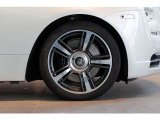 21インチ Five Spoke Part Polished Wheels