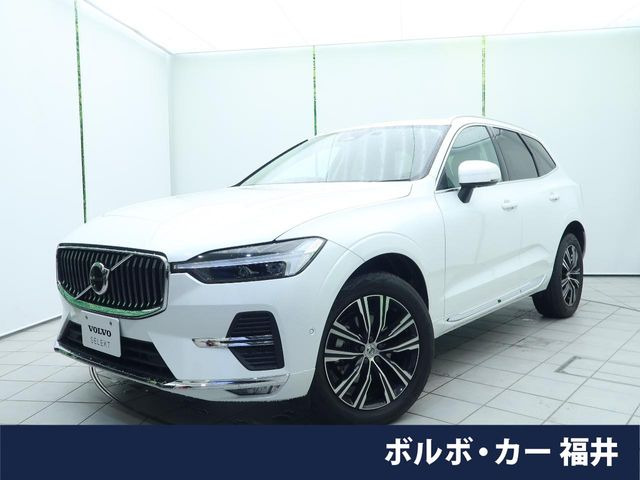 XC60B5 AWD インスクリプション 4WD