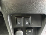 シートヒーターは寒い冬に活躍してくれます 運転席助手席