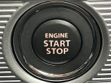 【 スマートキー・プッシュスタート 】鍵を挿さずにポケットに入れたまま鍵の開閉、エンジンの始動まで行えます。