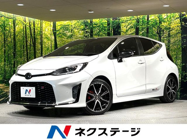 アクア GRスポーツ（6AA-MXPK11）