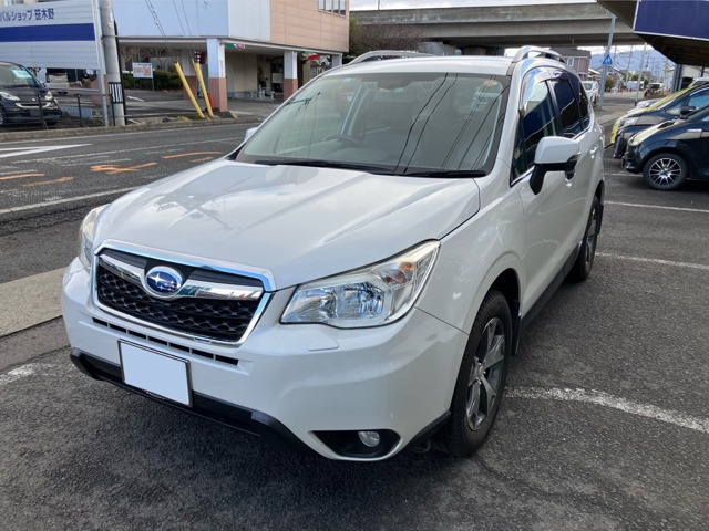 フォレスター 2.0 エックスブレイク 4WD 